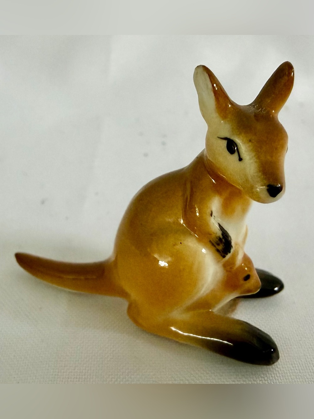Vintage Bug House Miniature Bone China Kangaroo w/ Joey Figurine, Japan EUC